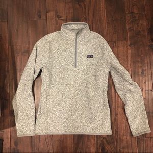 Women’s Patagonia quarter zip